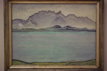 Jezioro Thun z łańcuchami Stockhorn
